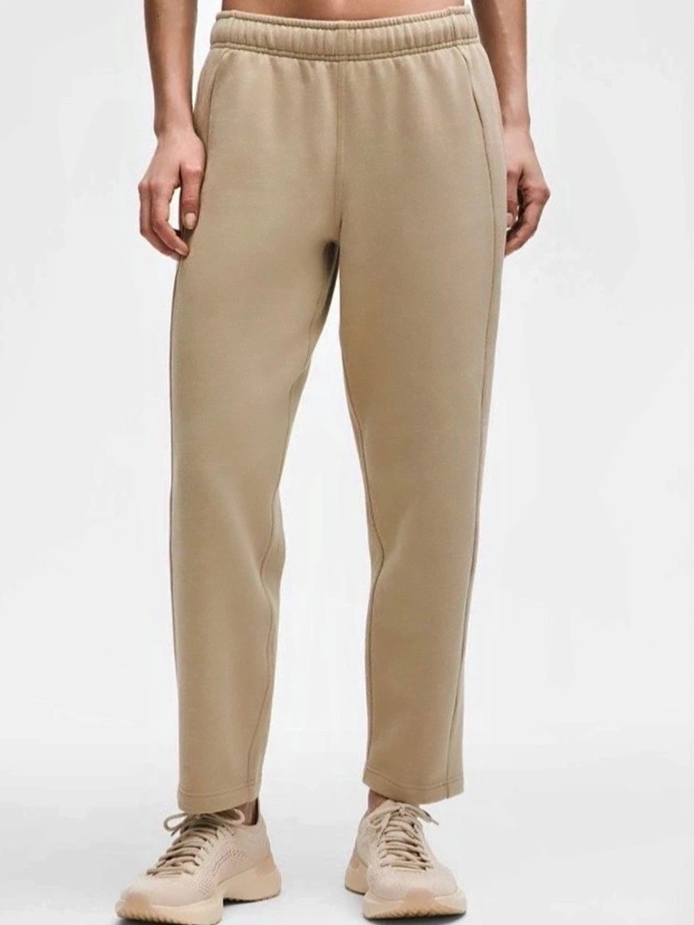 Lululemon Scuba Mid-Rise Tapered Pant 7/8 Length - Sheer Oak